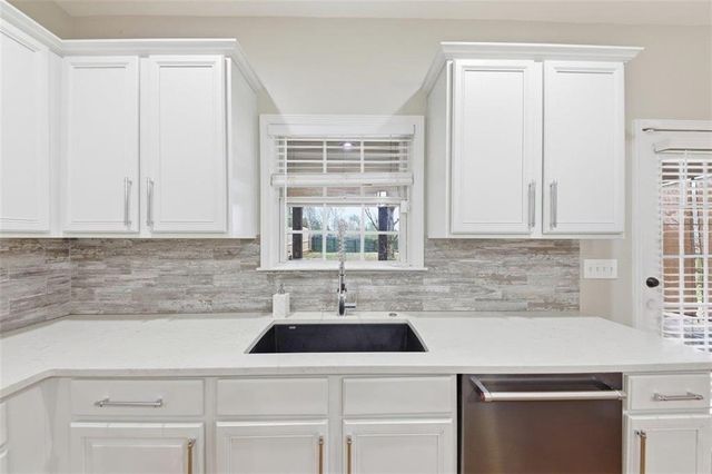 4821 Edinburgh Drive, Smyrna, GA 30082