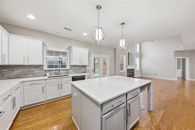 4821 Edinburgh Drive, Smyrna, GA 30082