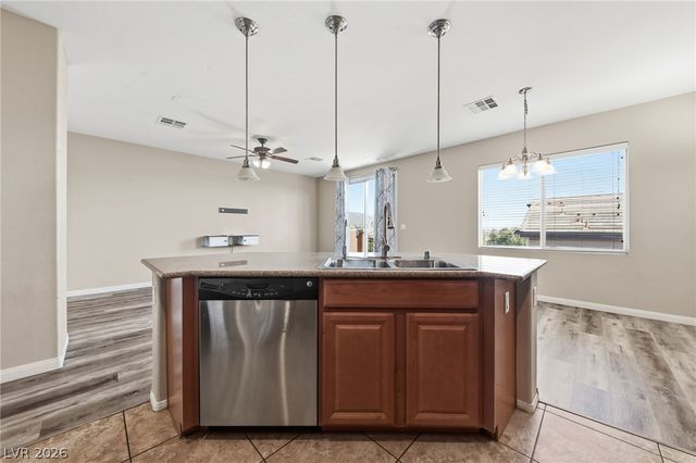 7324 Arlington Garden Street, Las Vegas, NV 89166