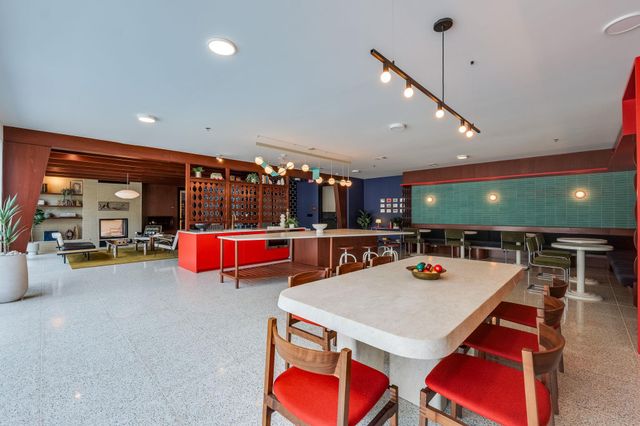 1701 Simond Ave 618, Austin, TX 78723