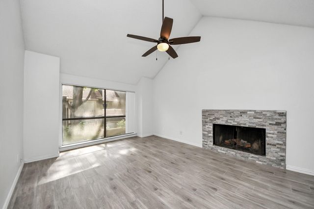 6601 Sands Point Drive 47, Houston, TX 77074