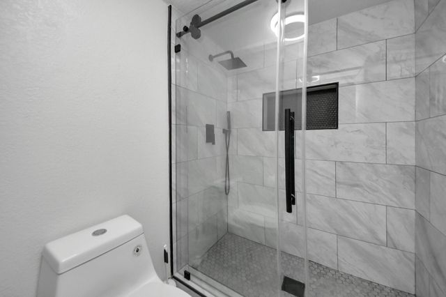 6601 Sands Point Drive 47, Houston, TX 77074