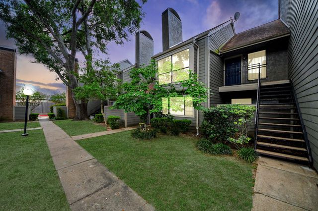 6601 Sands Point Drive 47, Houston, TX 77074