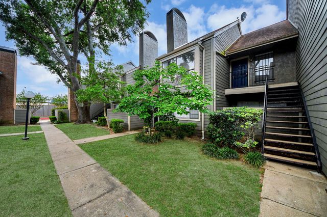 6601 Sands Point Drive 47, Houston, TX 77074