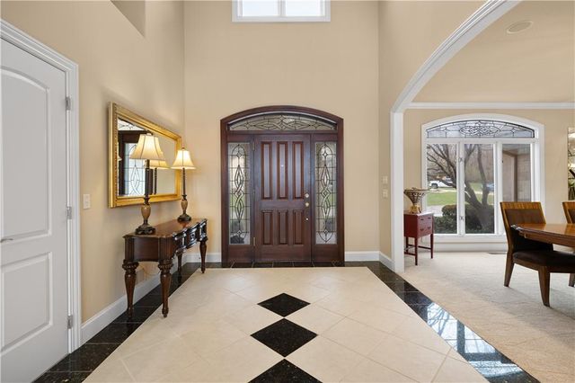 3116 Pergola View, Lee's Summit, MO 64081