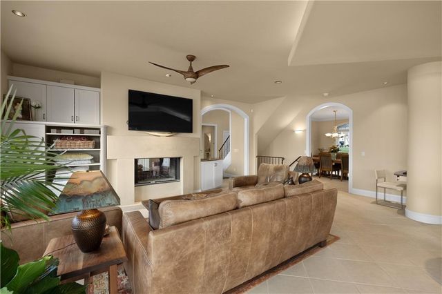 3116 Pergola View, Lee's Summit, MO 64081