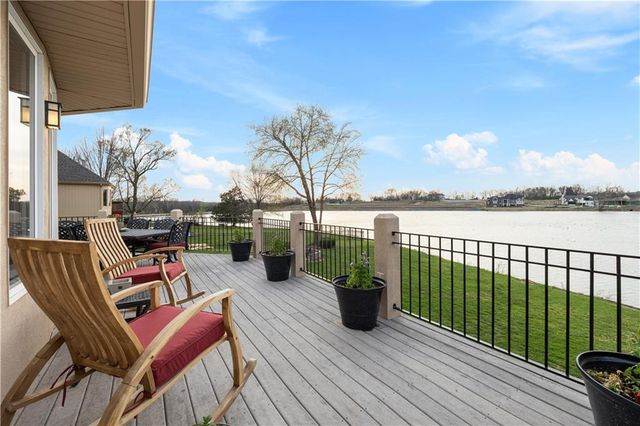 3116 Pergola View, Lee's Summit, MO 64081