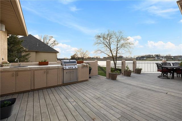 3116 Pergola View, Lee's Summit, MO 64081