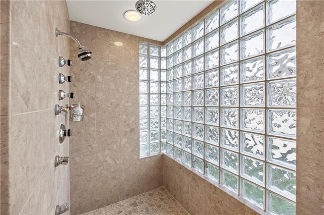 3116 Pergola View, Lee's Summit, MO 64081