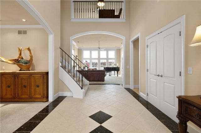 3116 Pergola View, Lee's Summit, MO 64081