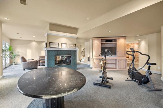 3116 Pergola View, Lee's Summit, MO 64081