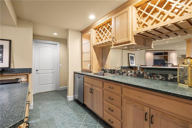 3116 Pergola View, Lee's Summit, MO 64081