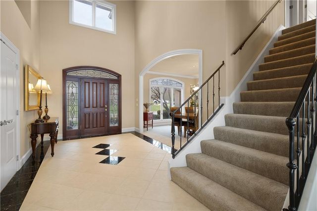 3116 Pergola View, Lee's Summit, MO 64081