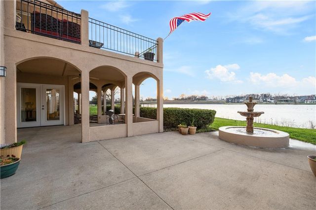 3116 Pergola View, Lee's Summit, MO 64081