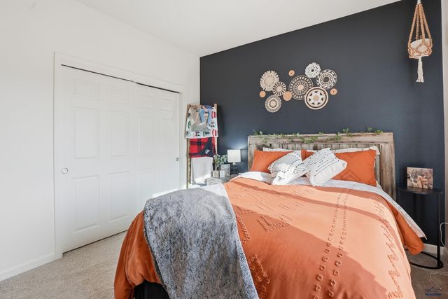 300 AURORA AVE, Spearfish, SD 57783