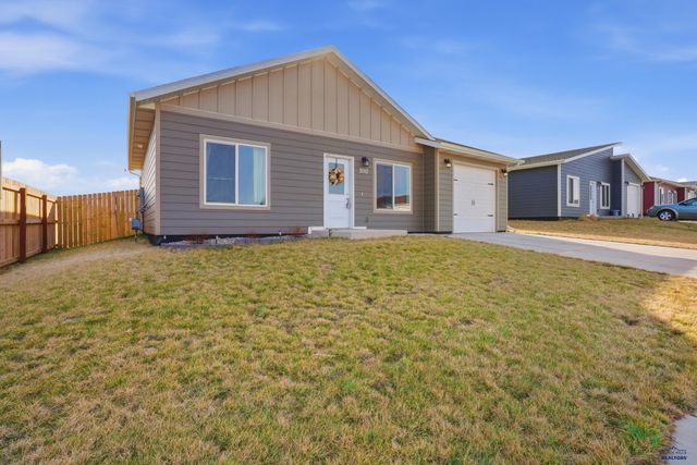 300 AURORA AVE, Spearfish, SD 57783