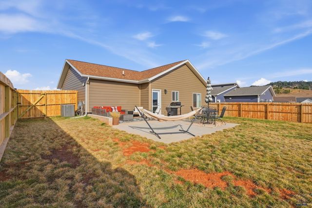 300 AURORA AVE, Spearfish, SD 57783