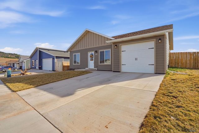 300 AURORA AVE, Spearfish, SD 57783