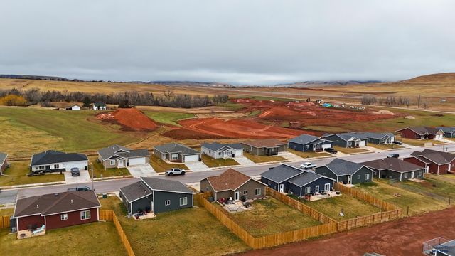 300 AURORA AVE, Spearfish, SD 57783