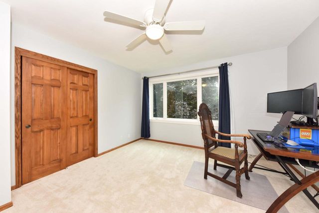 N58W24838 Cardinal COURT, Sussex, WI 53089