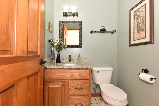 N58W24838 Cardinal COURT, Sussex, WI 53089