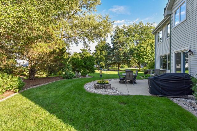 N58W24838 Cardinal COURT, Sussex, WI 53089
