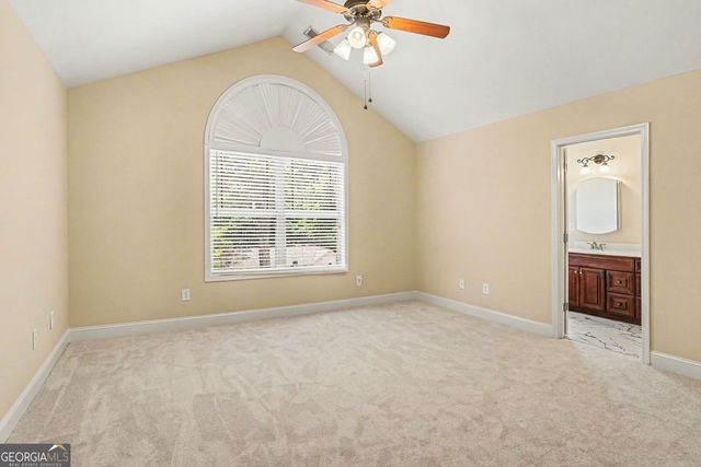 3936 Memorial Parkway NW, Kennesaw, GA 30152