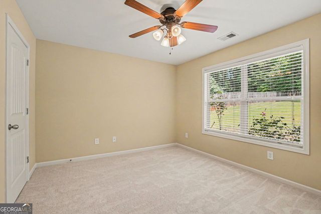 3936 Memorial Parkway NW, Kennesaw, GA 30152