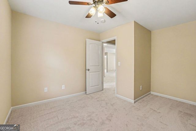 3936 Memorial Parkway NW, Kennesaw, GA 30152