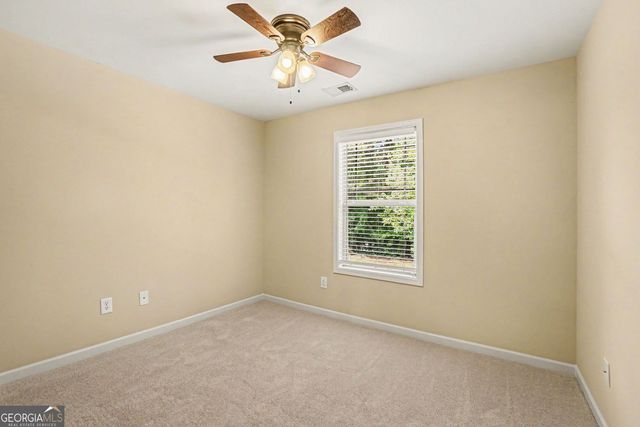 3936 Memorial Parkway NW, Kennesaw, GA 30152