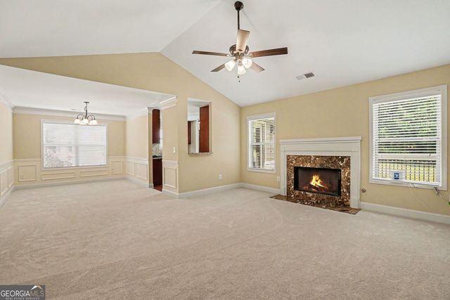 3936 Memorial Parkway NW, Kennesaw, GA 30152