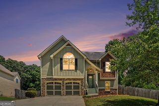 3936 Memorial Parkway NW, Kennesaw, GA 30152