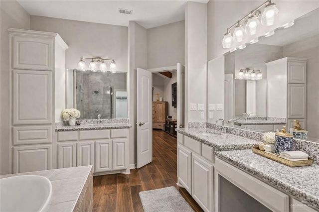 4804 Ensenada Avenue, Mcallen, TX 78504