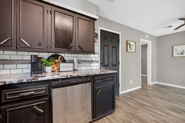 417 NE Myers Avenue, Bartlesville, OK 74006