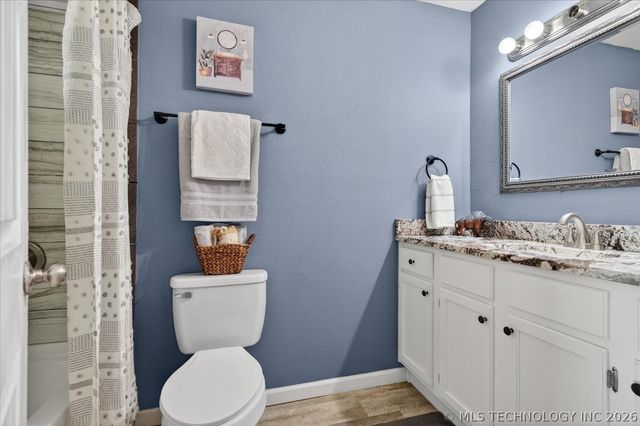 417 NE Myers Avenue, Bartlesville, OK 74006