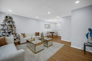 7313 Lyons Street, Morton Grove, IL 60053