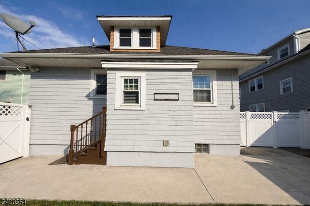 61 Bremond St, Belleville Twp., NJ 07109