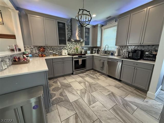 61 Bremond St, Belleville Twp., NJ 07109