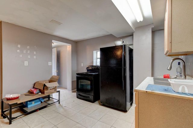 633 BYRON AVENUE, Daytona Beach, FL 32114