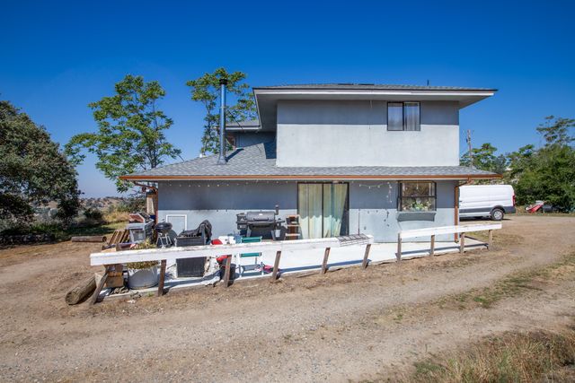 34141 Bronco Lane, Yokuts Valley, CA 93675