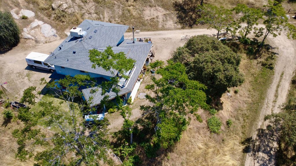 34141 Bronco Lane, Yokuts Valley, CA 93675