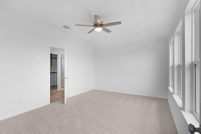 13804 Ryan Range LN, Elgin, TX 78621