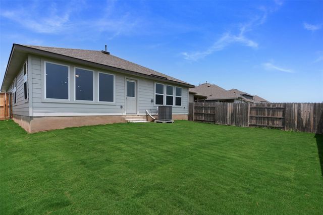 13804 Ryan Range LN, Elgin, TX 78621