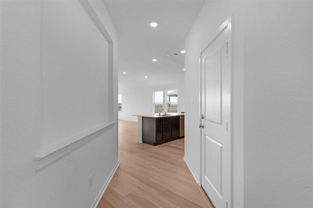 13804 Ryan Range LN, Elgin, TX 78621