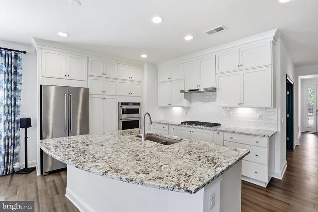 110 SWITCHGRASS WAY, Lake Frederick, VA 22630