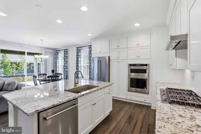 110 SWITCHGRASS WAY, Lake Frederick, VA 22630