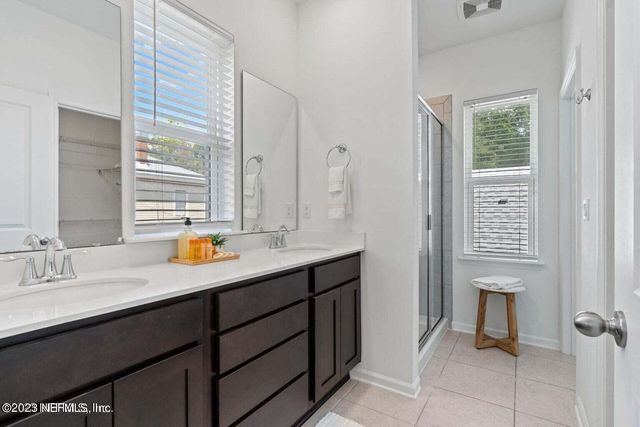 303 E 3RD Street, Jacksonville, FL 32206