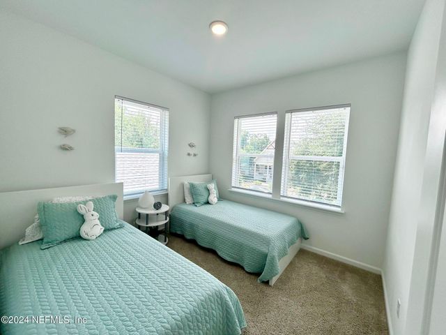 303 E 3RD Street, Jacksonville, FL 32206