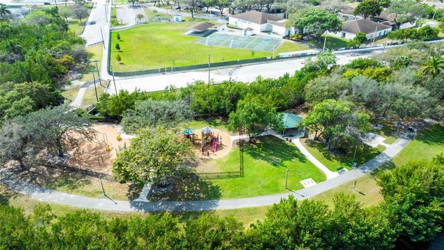 2515 NE 207th Street, Miami, FL 33180