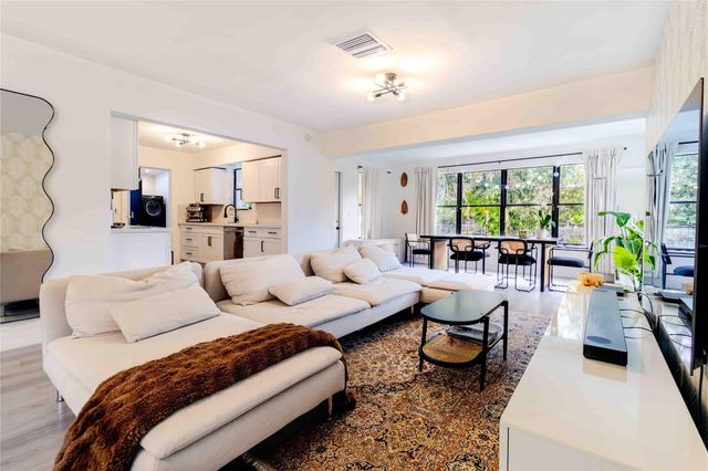 2515 NE 207th Street, Miami, FL 33180